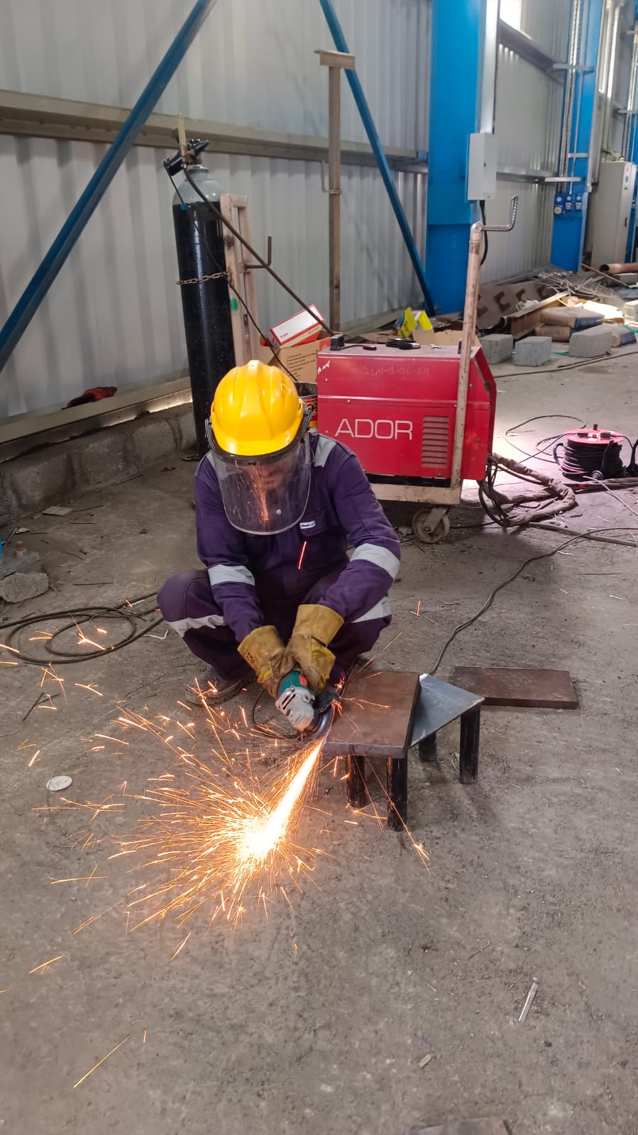 57dc7214-43cc-4fcf-a188-8a6311e52940